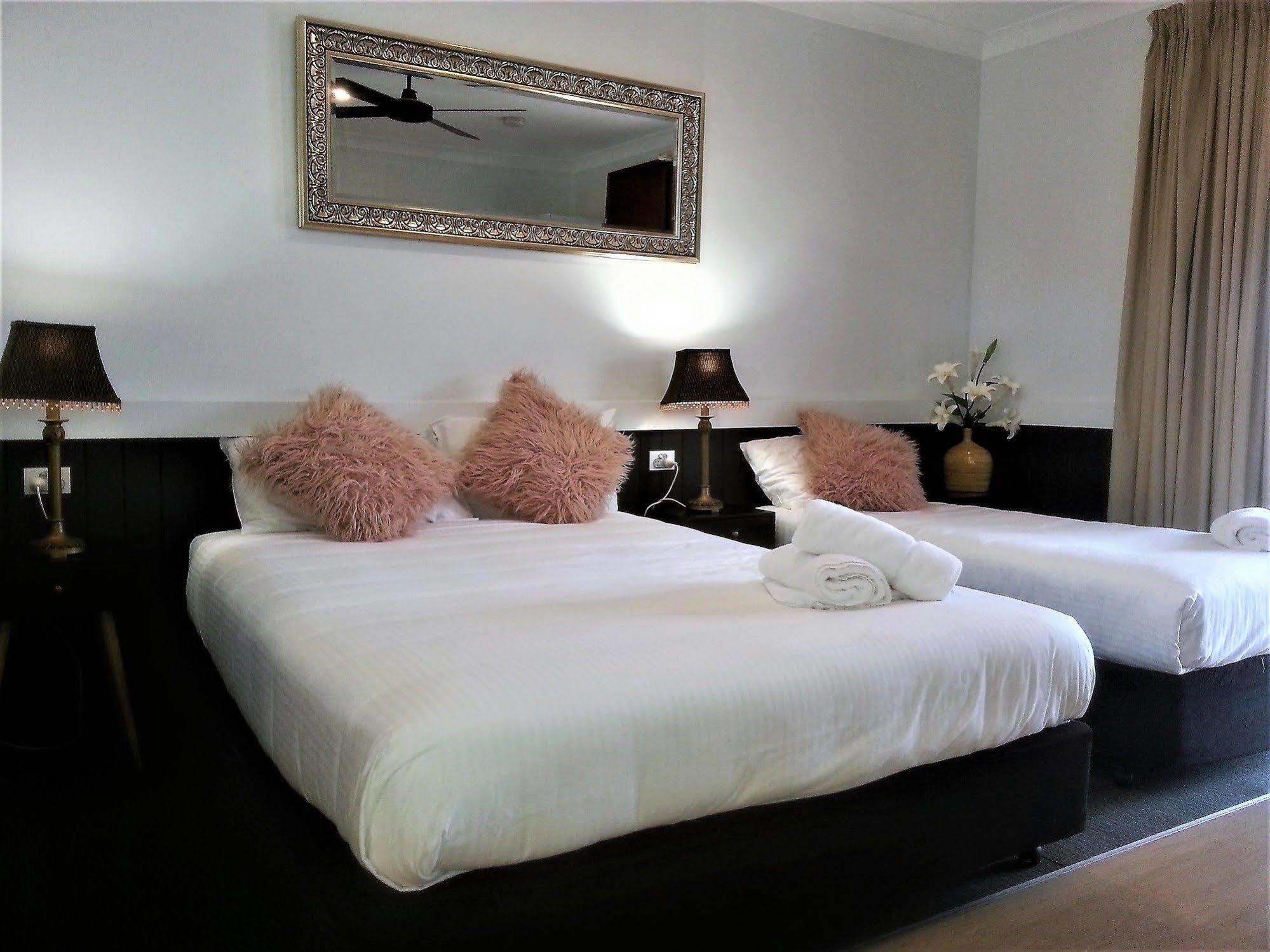 Kurri Motor Inn Kurri Kurri Buitenkant foto